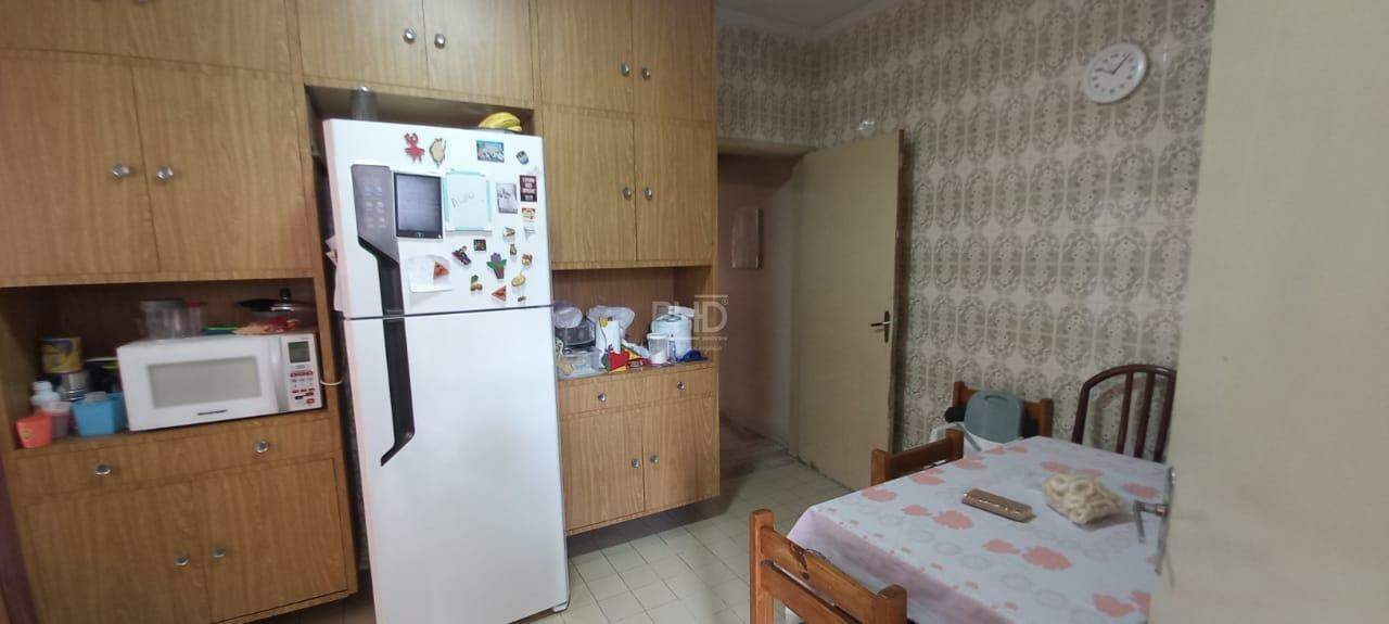 Sobrado à venda com 3 quartos, 150m² - Foto 4