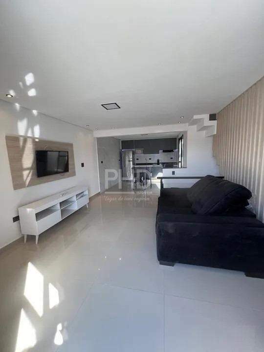 Sobrado à venda com 2 quartos, 130m² - Foto 1