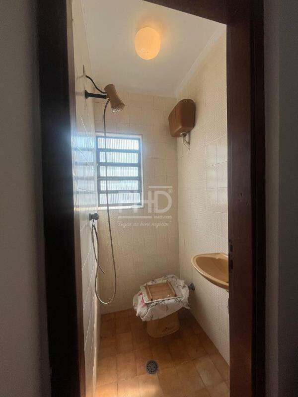 Sobrado à venda com 3 quartos, 364m² - Foto 32