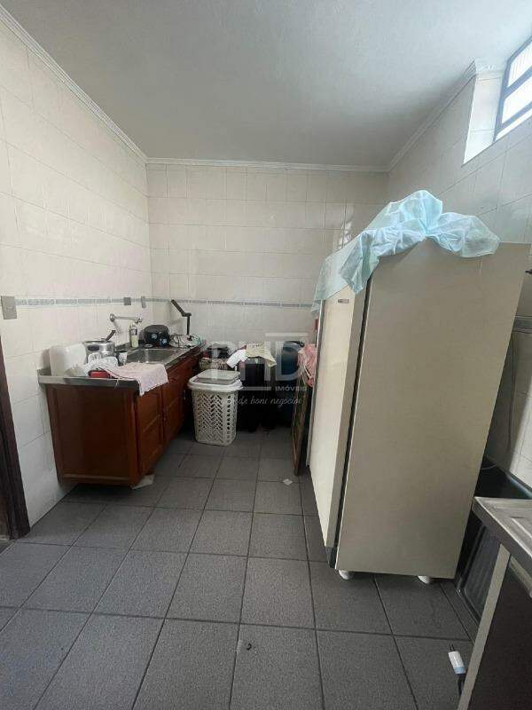 Sobrado à venda com 3 quartos, 364m² - Foto 37