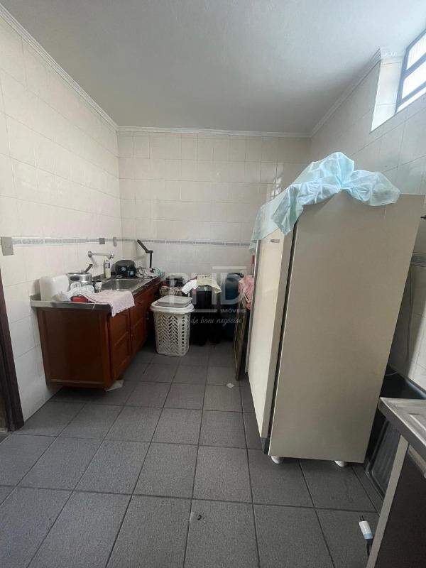 Sobrado para alugar com 3 quartos, 364m² - Foto 37