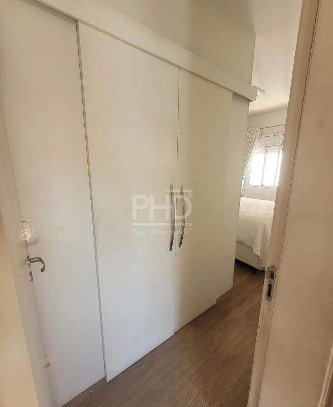 Apartamento à venda com 3 quartos, 92m² - Foto 7