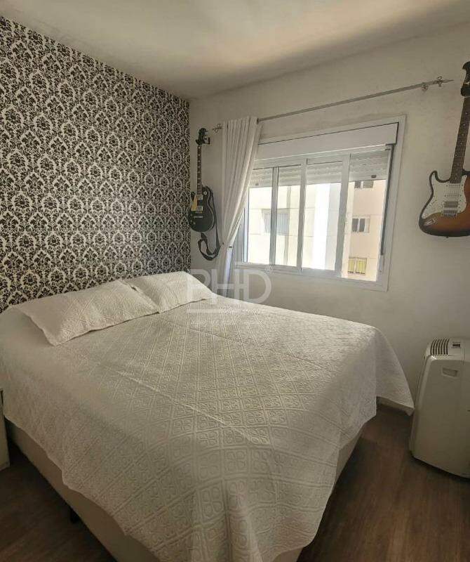 Apartamento à venda com 3 quartos, 92m² - Foto 8