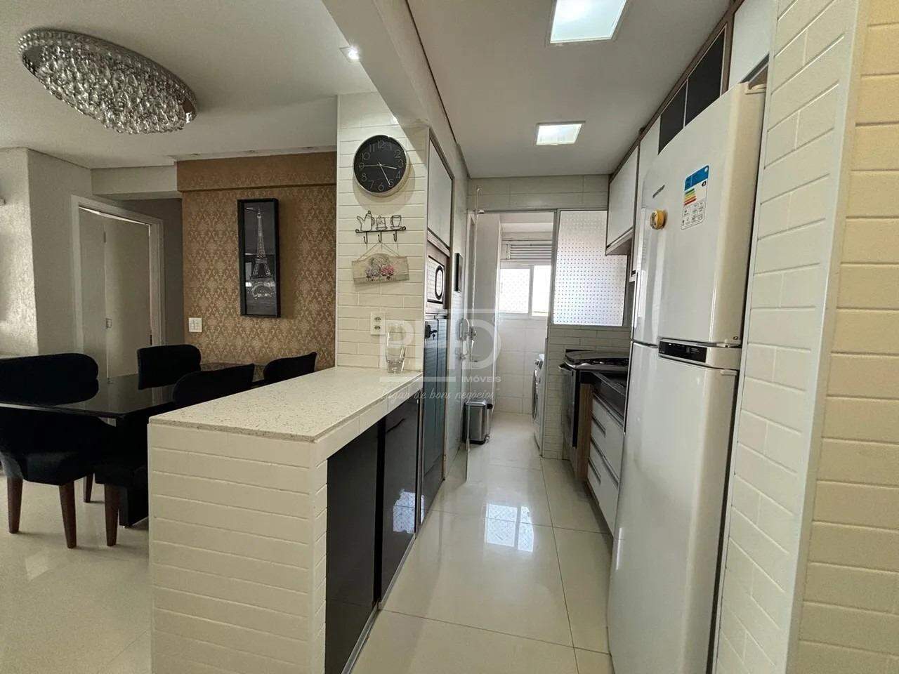 Apartamento à venda com 2 quartos, 58m² - Foto 7