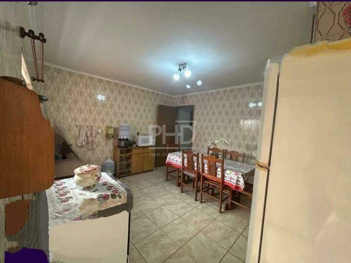 Sobrado à venda com 2 quartos, 180m² - Foto 5