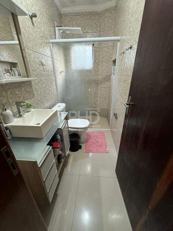 Sobrado à venda com 3 quartos, 200m² - Foto 10