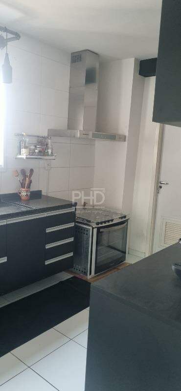 Apartamento à venda com 2 quartos, 81m² - Foto 18