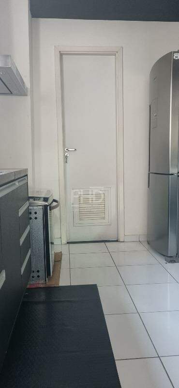 Apartamento à venda com 2 quartos, 81m² - Foto 40