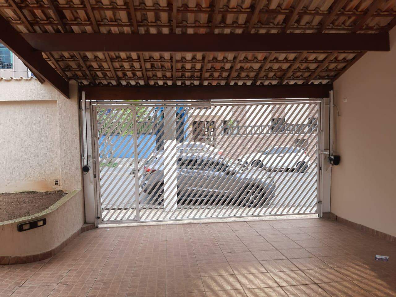 Casa à venda com 3 quartos, 220m² - Foto 37