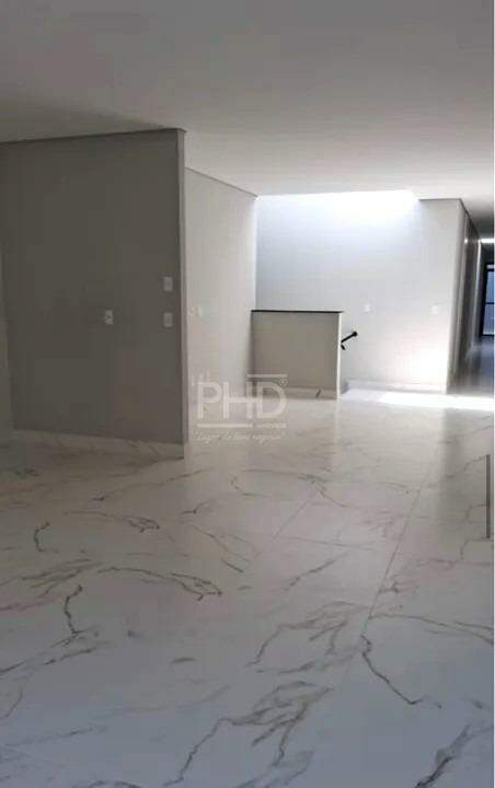 Sobrado à venda com 3 quartos, 180m² - Foto 5