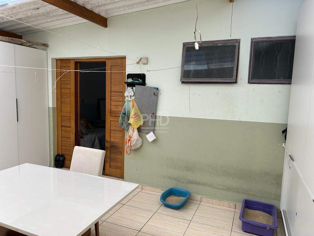 Sobrado à venda com 3 quartos, 216m² - Foto 18