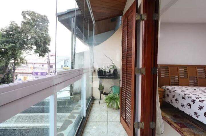 Sobrado à venda com 3 quartos, 250m² - Foto 12