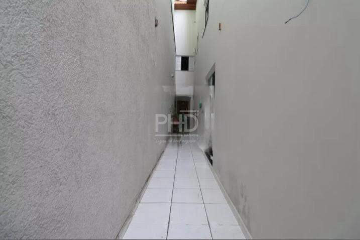 Sobrado à venda com 3 quartos, 250m² - Foto 23