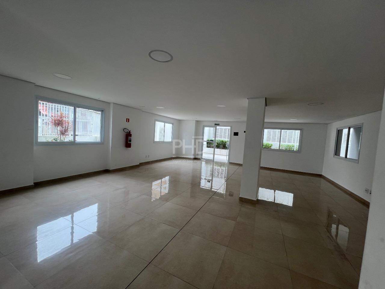 Apartamento à venda com 2 quartos, 55m² - Foto 30