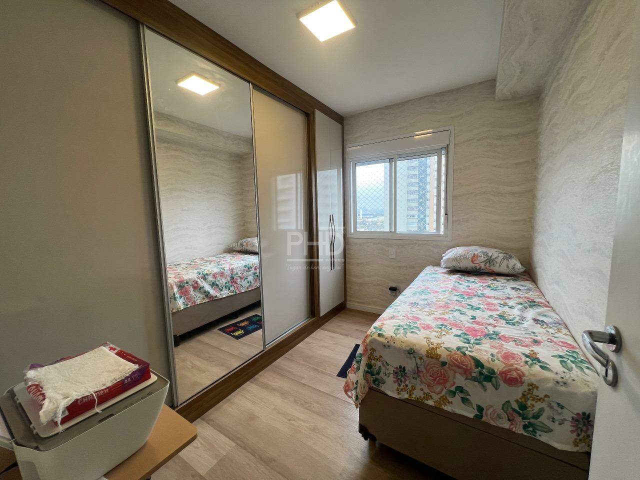 Apartamento à venda com 2 quartos, 55m² - Foto 13