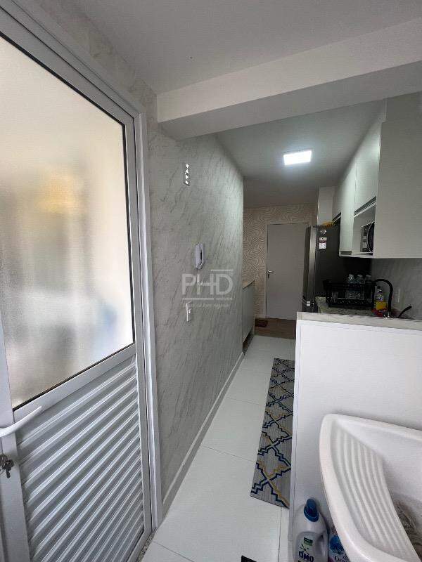 Apartamento à venda com 2 quartos, 55m² - Foto 20