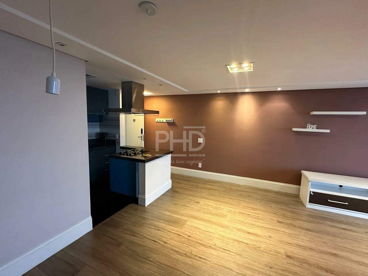 Apartamento à venda com 3 quartos, 115m² - Foto 3