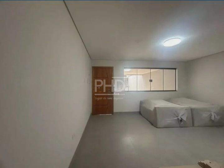 Sobrado à venda com 3 quartos, 175m² - Foto 2