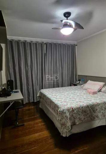 Sobrado à venda com 3 quartos, 228m² - Foto 5