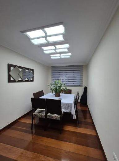 Sobrado à venda com 3 quartos, 228m² - Foto 2