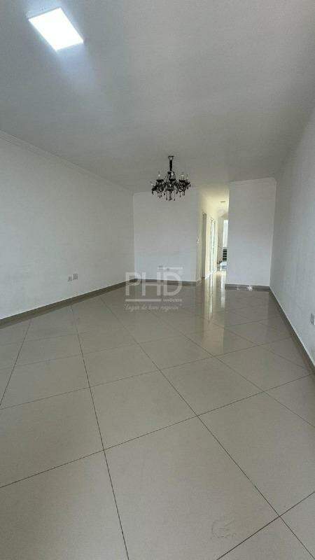 Sobrado à venda com 3 quartos, 181m² - Foto 3