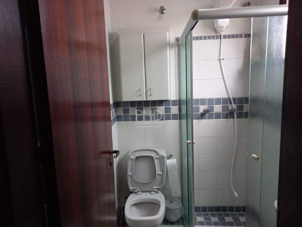 Sobrado à venda com 3 quartos, 230m² - Foto 18