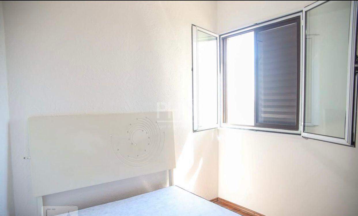 Apartamento à venda com 3 quartos, 82m² - Foto 11