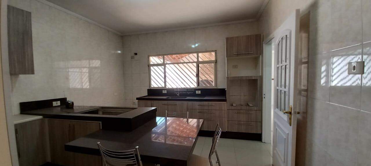 Sobrado à venda com 3 quartos, 156m² - Foto 6