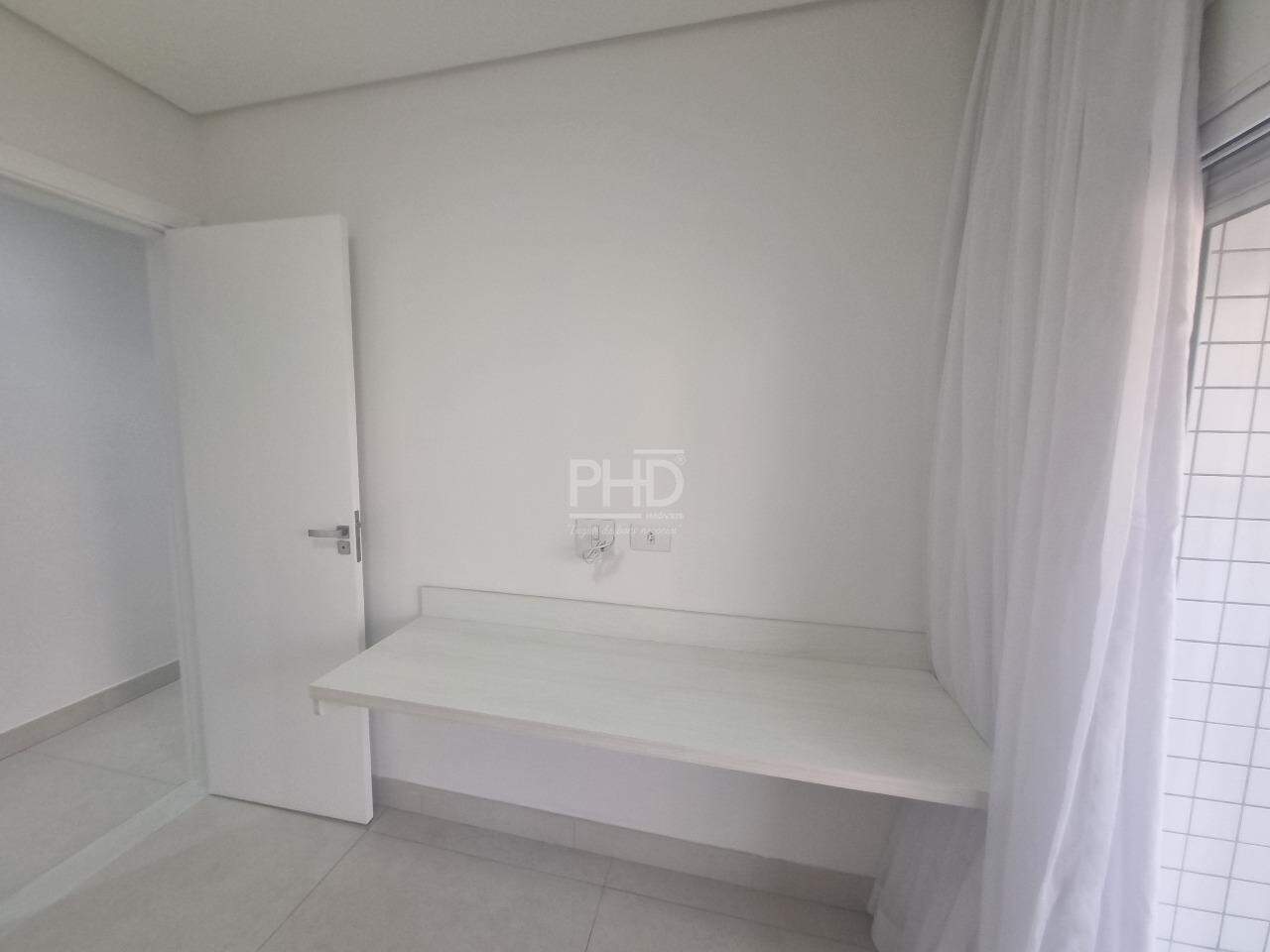 Apartamento para alugar com 3 quartos, 85m² - Foto 9