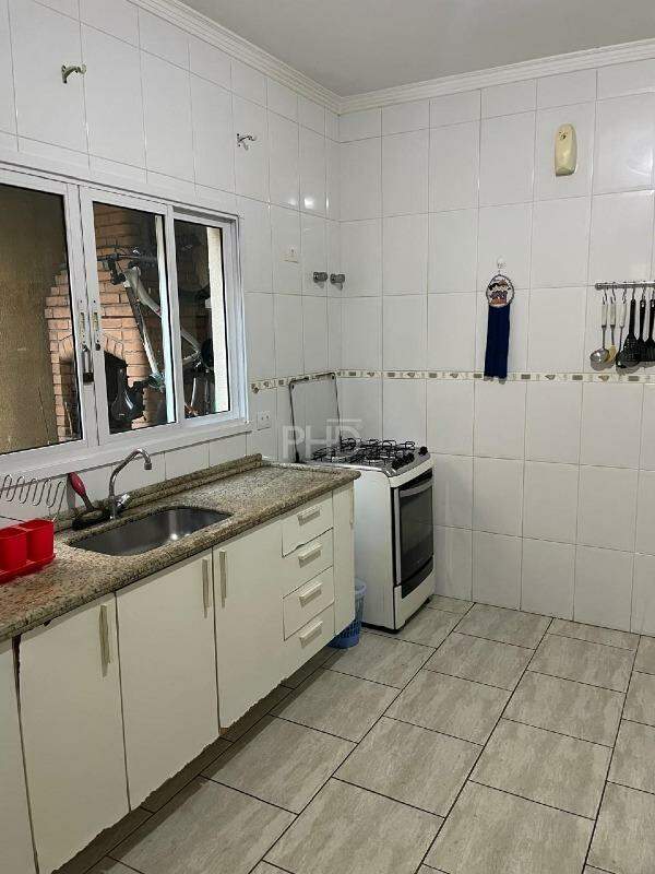 Casa de Condomínio à venda com 3 quartos, 198m² - Foto 5