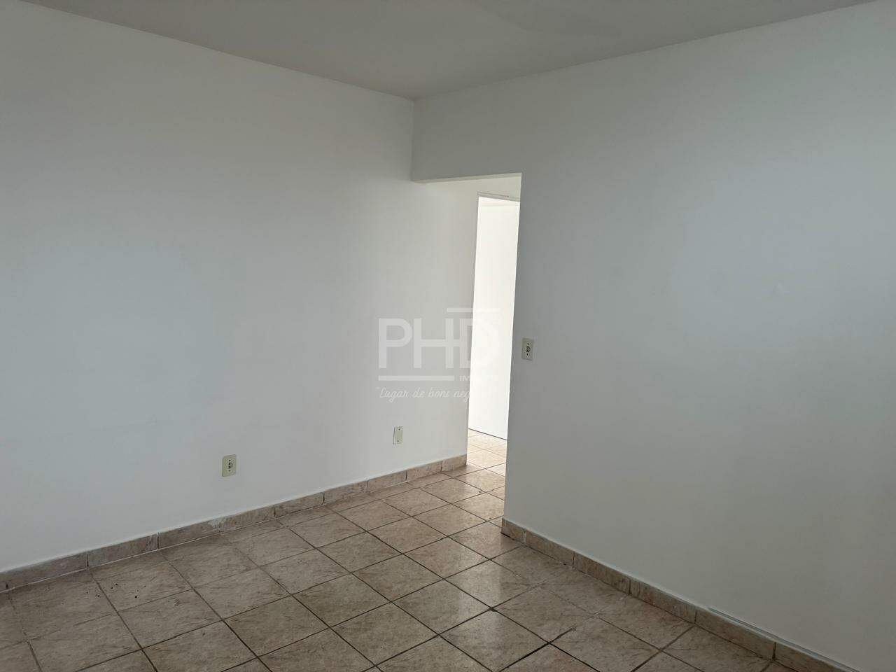 Apartamento para alugar com 2 quartos, 70m² - Foto 7