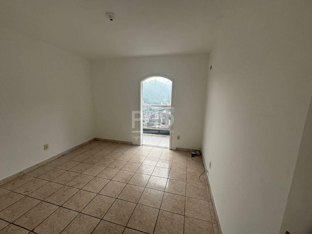 Apartamento para alugar com 2 quartos, 70m² - Foto 16