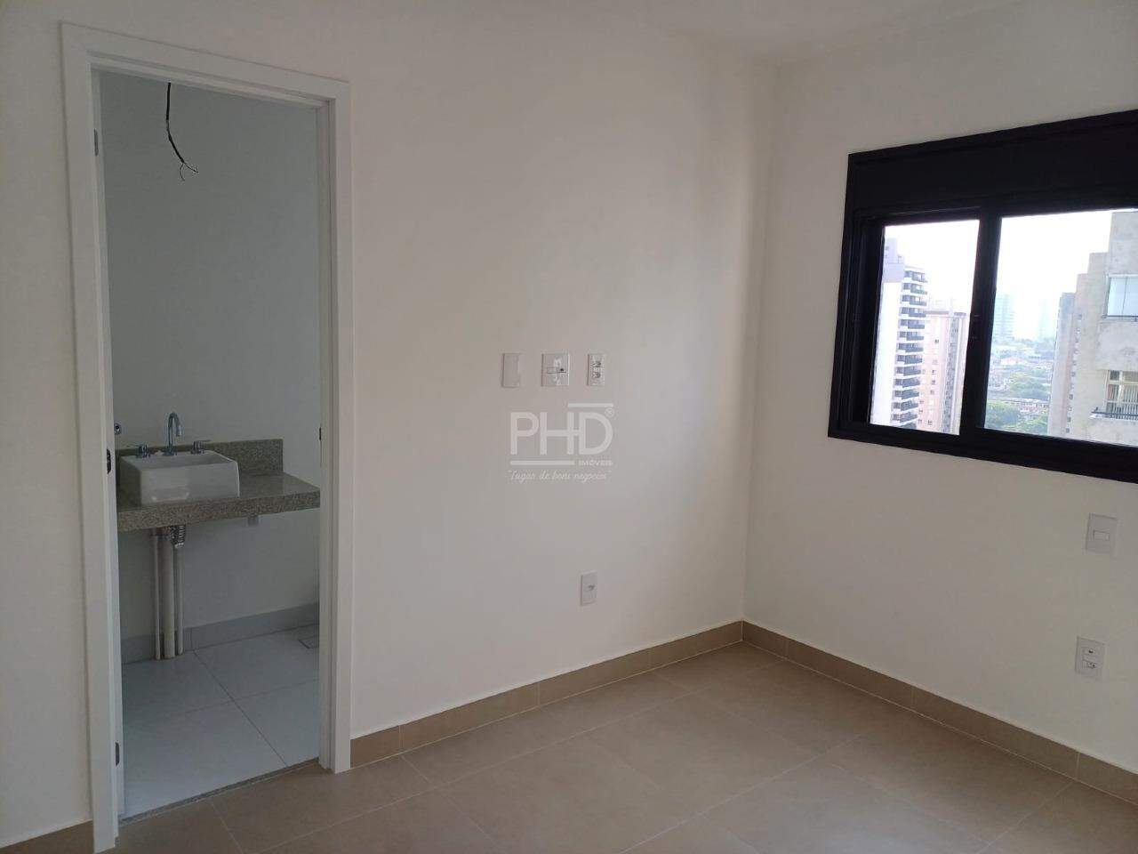 Apartamento à venda com 3 quartos, 117m² - Foto 23