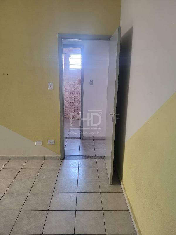 Apartamento para alugar com 1 quarto, 60m² - Foto 4