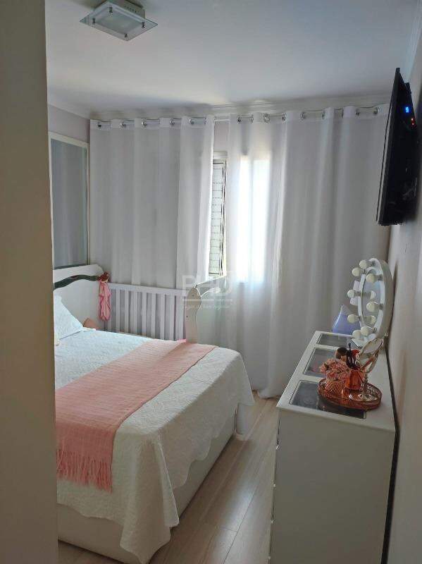 Apartamento à venda com 2 quartos, 50m² - Foto 11