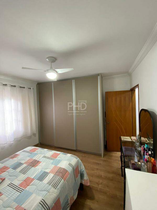 Casa à venda com 3 quartos, 120m² - Foto 16