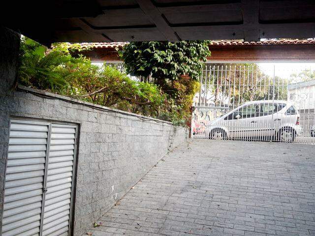 Sobrado para alugar com 4 quartos, 540m² - Foto 4