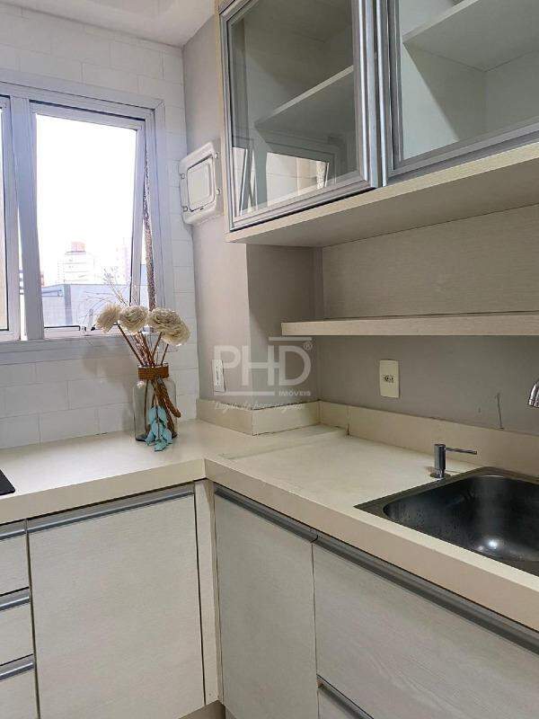 Apartamento à venda com 3 quartos, 111m² - Foto 8