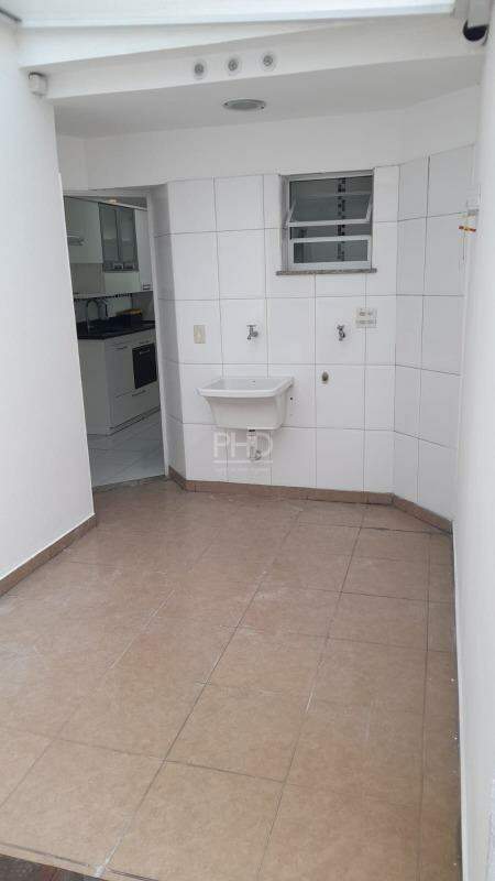 Apartamento para alugar com 2 quartos, 70m² - Foto 17