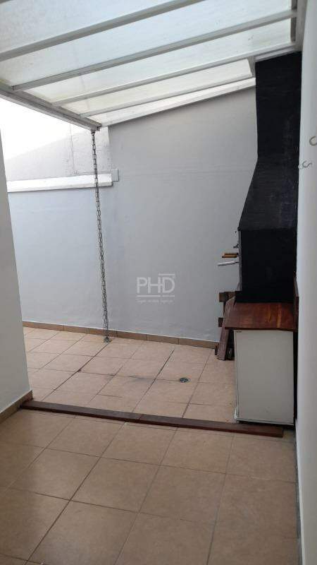 Apartamento para alugar com 2 quartos, 70m² - Foto 16