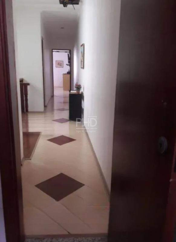 Sobrado à venda com 3 quartos, 212m² - Foto 24