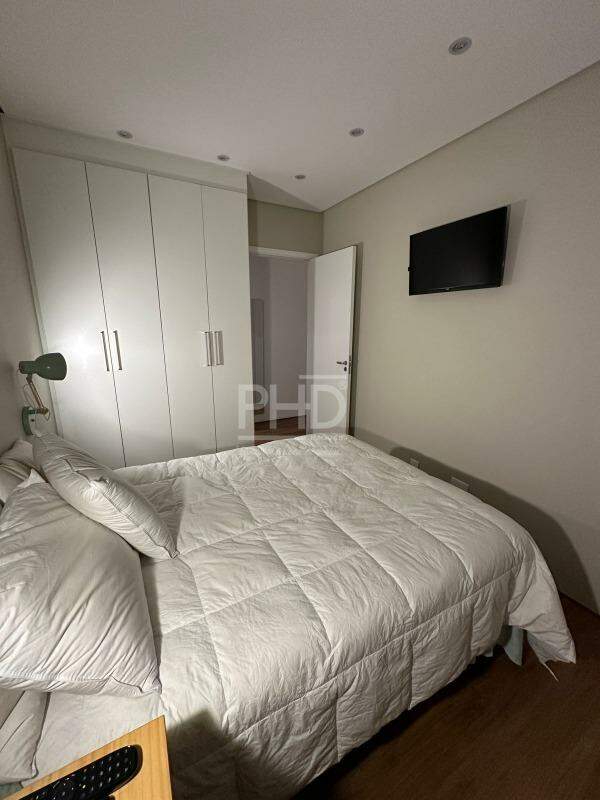 Apartamento à venda com 1 quarto, 58m² - Foto 17