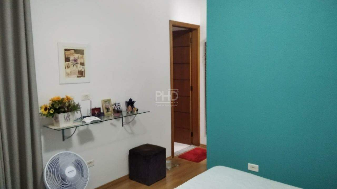 Sobrado à venda com 3 quartos, 300m² - Foto 13