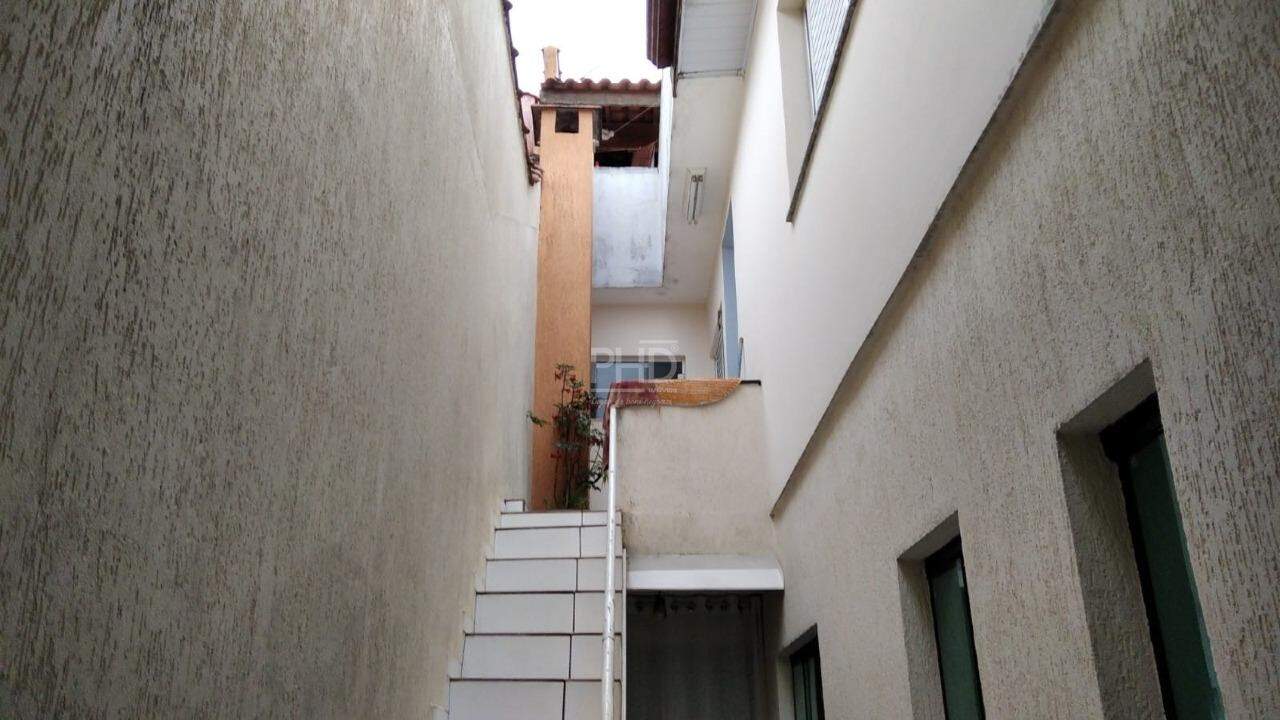 Sobrado à venda com 3 quartos, 300m² - Foto 35