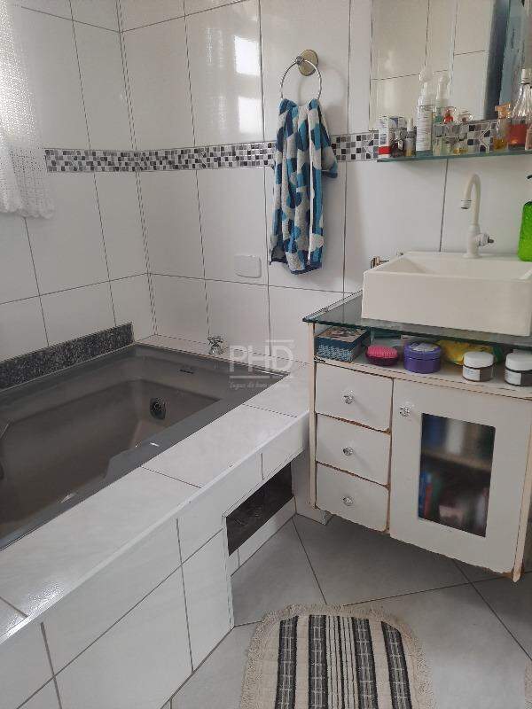 Sobrado à venda com 3 quartos, 174m² - Foto 18