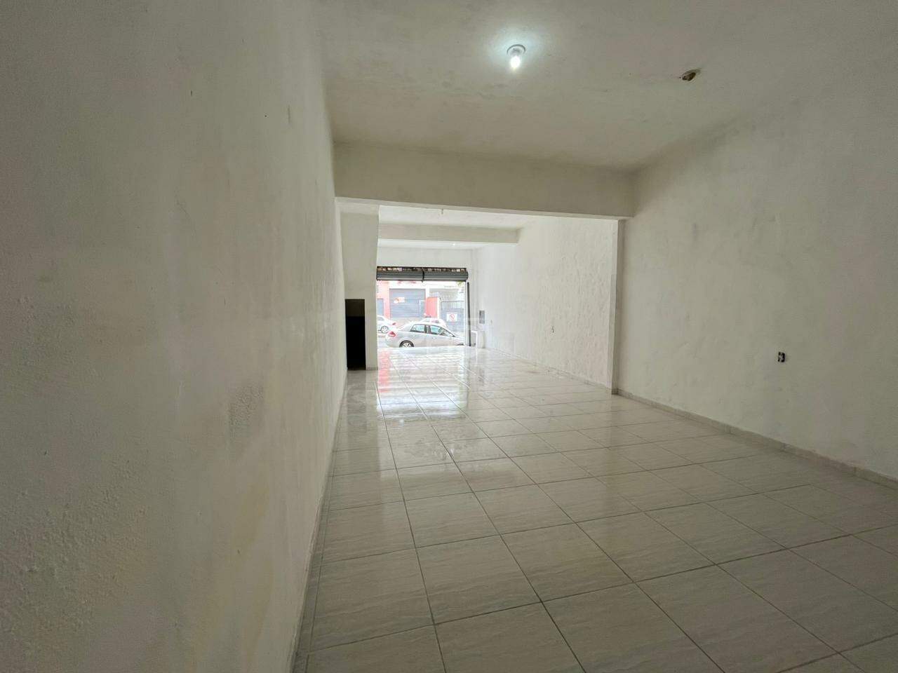 Loja-Salão para alugar, 84m² - Foto 1