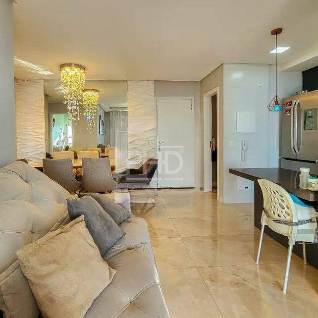 Apartamento à venda com 3 quartos, 95m² - Foto 2