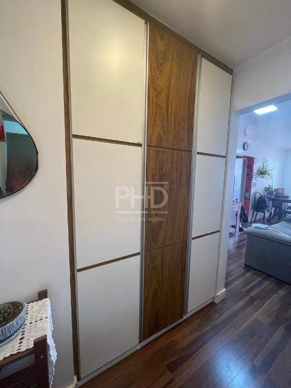 Apartamento à venda com 2 quartos, 50m² - Foto 3