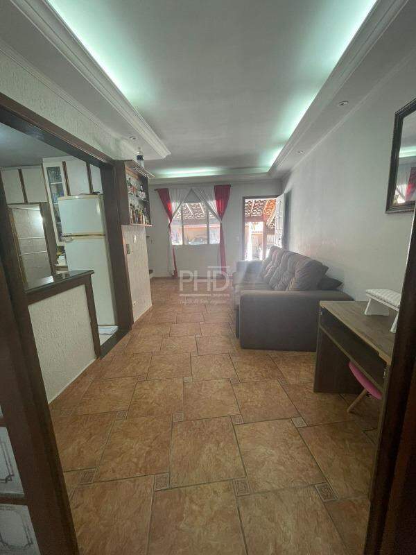 Casa de Condomínio à venda com 2 quartos, 64m² - Foto 2