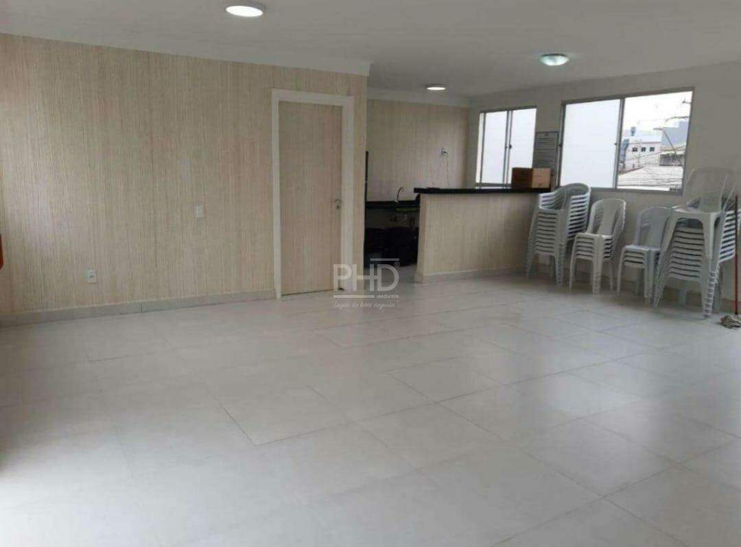 Apartamento à venda com 2 quartos, 40m² - Foto 30